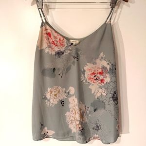 Babaton Everly V-Neck Camisole with Peony Pattern, size M